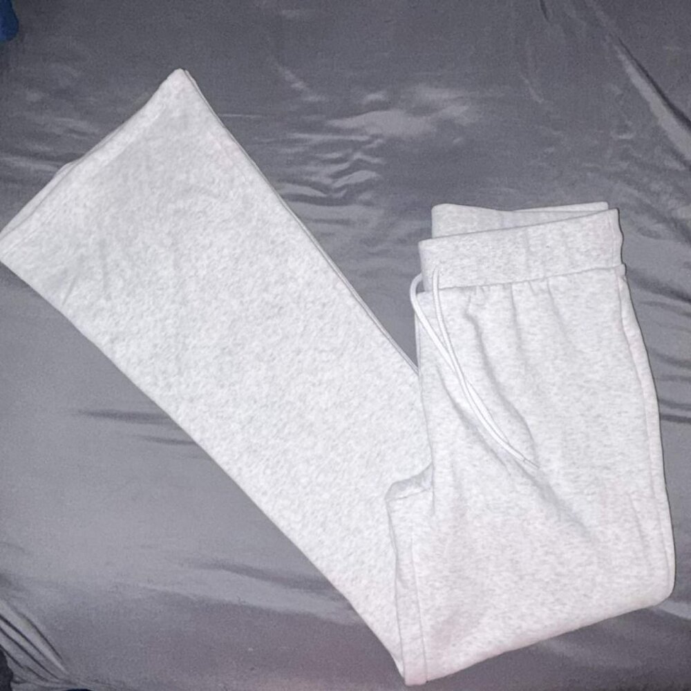 No Boundaries Juniors Wide Leg Sweatpants